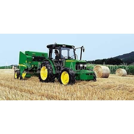 Многофункциональный минитрактор John Deere 5215 в Набережных Челнах